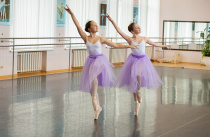 Приморский филиал Московской государственной академии хореографии приглашает юные таланты на обучение