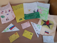 Ученики коррекционной школы написали письма нашим землякам – участникам специальной военной операции