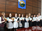 В администрации Арсеньевского городского округа состоялась защита бизнес-проектов школьников 