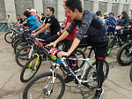 В общегородском велопробеге «Олимпийский старт» приняли участие более ста жителей разных возрастов 