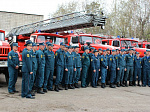Сотрудники пожарной охраны Арсеньева принимают поздравления с профессиональным праздником 