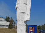 Работы по сохранению памятника В.К. Арсеньеву продолжаются