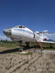 Специалисты ААК «Прогресс» за реставрацией экспоната — самолёта Ту-134