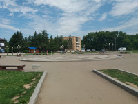 В течение нескольких дней в Арсеньеве не работает фонтан на площади возле кинотеатра «Космос». Причина его остановки – проведение очистки фонтана и профилактических работ механизмов