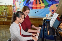 Школьный конкурс «Учитель и ученик»  и конкурс фортепианных ансамблей