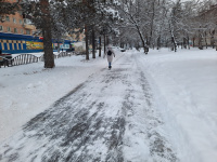 В Арсеньеве продолжается уборка снега