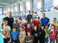 Заслуженные мастера спорта России посетили спортивную школу «Полет»