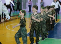 Арсеньевские дошкольники приняли участие в военно-спортивной игре