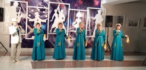 21 марта в холле Дворца культуры «Прогресс» прошел концерт «С песней в жизни веселей!» 