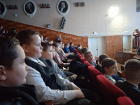 Детская школа искусств продолжает цикл филармонических уроков Свердловской государственной филармонии