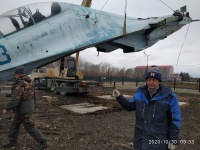 30.10.2020 г. коллекция авиамузейного центра пополнилась ещё одним экспонатом — истребителем Су-27УБ.