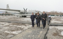 Фотоотчёт по посещению выставочной площадки ДВ авиационного музейно-выставочного центра губернатором Приморского края 10 марта 2020 года