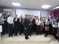 В г. Арсеньеве прошли профилактические мероприятия для детей и подростков, приуроченные ко Всемирному дню правовой помощи детям