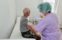 Самая высокая смертность от COVID-19 – среди граждан старше 65 лет