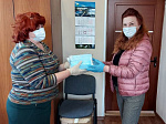 Защитные маски раздали жителям Арсеньева 