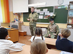 В школах Арсеньева проходят встречи с нашими земляками – участниками специальной военной операции