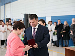 Андрей Тарасенко вручил государственные награды сотрудникам завода «Прогресс»