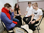 Интеллектуальная игра «Битва умов» собрала активную молодёжь города Арсеньева в стенах  библиотеки