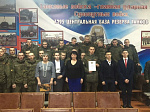 В войсковой части 42718 по инициативе Территориальной избирательной комиссии г. Арсеньева прошла информационная встреча в рамках Дня молодого избирателя