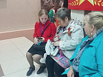 Волонтеры помогают арсеньевцам проголосовать за объекты благоустройства
