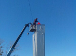 В Арсеньеве идут работы по реставрации обелиска Славы 