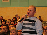Глава Арсеньевского городского округа Александр Коваль выступил перед жителями города с отчётом о проделанной работе за 2017 год