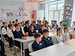 Глава Арсеньевского городского округа Владимир Пивень проводит традиционные встречи со школьниками города