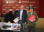 Призы - победителям XV конкурса моделей боевой и авиационной техники
