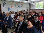 Депутаты Думы вручили юным арсеньевцам паспорта накануне Дня России