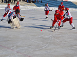 Арсеньевский «Восток» на домашнем льду принимал лидера сезона команду «Саяны» 