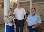Арсеньевским семьям вручены почетные знаки Приморского края «Семейная доблесть»