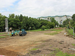 В Арсеньевском городском округе 27 июля начались ремонтные работы в сквере в честь 25-летия города Арсеньева в рамках приоритетного проекта «Формирование комфортной городской среды»