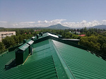 Новые крыши появились еще на двух домах Арсеньева