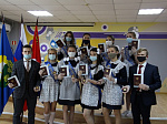 В школах Арсеньева состоялась церемония вручения аттестатов