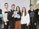 Интеллектуальная игра «Битва умов» собрала активную молодёжь города Арсеньева в стенах  библиотеки