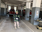 Юнармейцы Арсеньева посетили с экскурсией местную пожарную часть